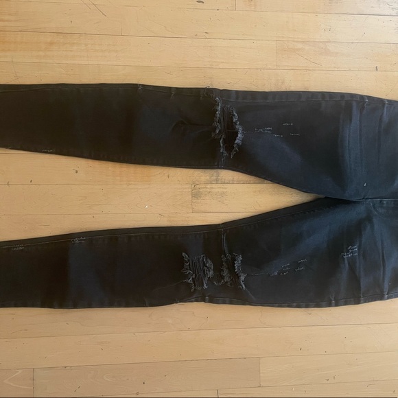 Too small for me But super cute! - Picture 8 of 11